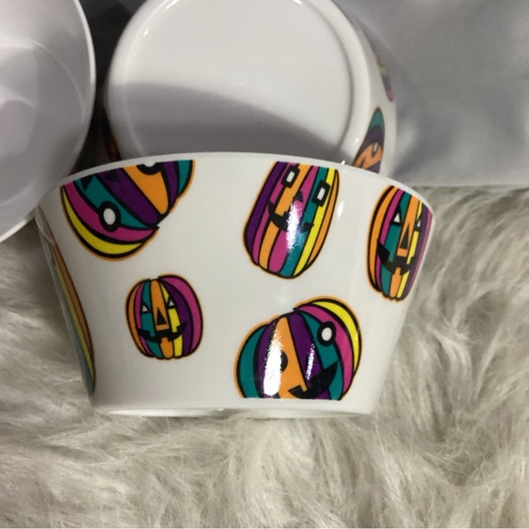 NWOT Set of 3 Melamine 2013 Target Halloween Pumpkin Cereal Bowls - Picture 2 of 7